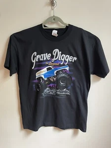 Grave Digger Shirt Mens XL Black Monster Jam The Legend Kill Devil Hills NC - Picture 1 of 5