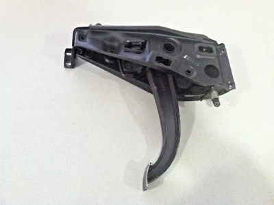 MERCEDES-BENZ 380SEC 1981-1985 420SEC 500SEC W126 ~ PEDAL DE FRENO DE EMERGENCIA Foto 1 de 3