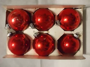Lote de 6 adornos rojos Brite brillantes vintage Navidad (5) 2 1/2" y (1) 2" EE. UU. - Imagen 1 de 8
