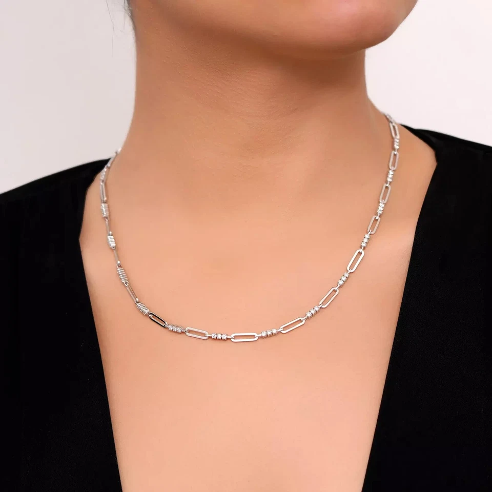 Collar con clip redondo de diamantes creados en laboratorio de 2 quilates enchapado en oro blanco de 14 quilates de 18" Foto 1 de 4