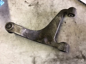2003-2007 INFINITI G35 SEDAN REAR PASSENGER RIGHT UPPER CONTROL ARM - Bild 1 von 2