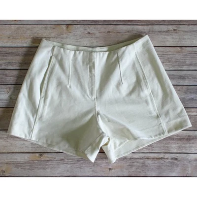 Pantalones Cortos Lululemon Utilitech Para Mujer 8 Marfil Tiro Alto Calce Relajado Bolsillos Cremallera Mosca Foto 1 de 4