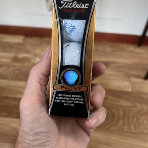 Titleist Pro V1 Confezione da 3 palline da golf nuove di marca Sterimax Inc - Foto 1 di 4