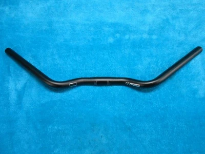 NUEVO XLC Manillar Confort para Bicicleta Aleación 6061 25.4 x 610mm Negro ERGOBAR Foto 1 de 4
