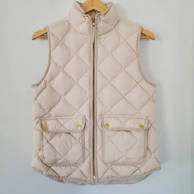 Жилет-пуховик J.CREW S Excursion стеганный на молнии отбеленный песочный крем  - Изображение 1 из 4