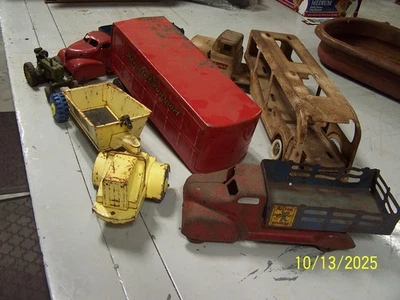 Lote de camiones de juguete Buddy L, Marx, Structo, Wyandotte de acero prensado de colección Foto 1 de 4