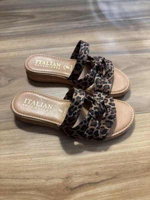 Italian Shoemakers Leopard Pattern Women's Sandals Size 7 - Image 1 of 4