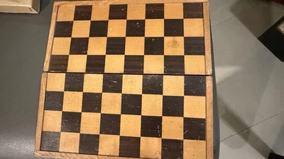 Juego de ajedrez de viaje tablero plegable de madera vintage hecho en Japón fieltro interior Foto 1 de 4