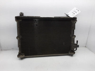 Condensador de aire acondicionado 98-02 Dodge Ram 2500 55055824AB Foto 1 de 4