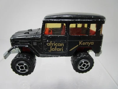 Majorette #277 4x4 Toyota Land Cruiser AFRICAN SAFARI Kenya RAID 86 France - Image 1 of 4