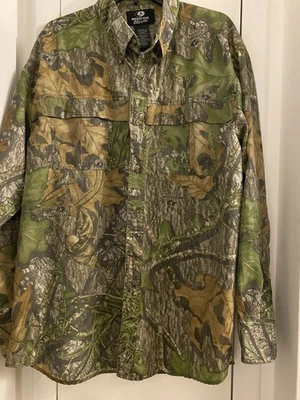 Men’s Camouflage Long Sleeves Green Mossy Oak Shirt XL - Image 1 of 4