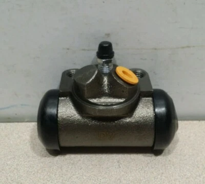 Cilindro de rueda de freno de tambor Pronto W13388, se adapta a Chevrolet Corvette 56-65, C10 Foto 1 de 4