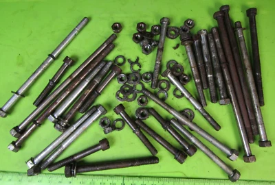 Montesa Cappra 250 MX 1971-1972 varios Lote de pernos de tuercas para caja de motor y cuadro 63M3065 Foto 1 de 4