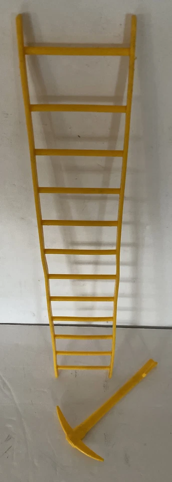 Big Jim Jungle Truck Pick Hacha y Escalera Amarillo Accesorios De Colección Mattel Años 70’s Foto 1 de 4