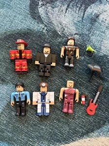 Citizen Of Roblox Action Figure Set - Picture 1 of 4