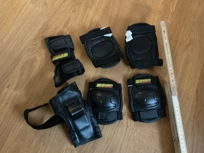 Knieschoner Hand Ellbogenschoner Skate Protektoren Schoner Set Nijdam Mini S - Bild 1 von 2