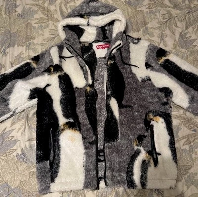 Chaqueta polar con capucha Supreme Penguins talla M Foto 1 de 2