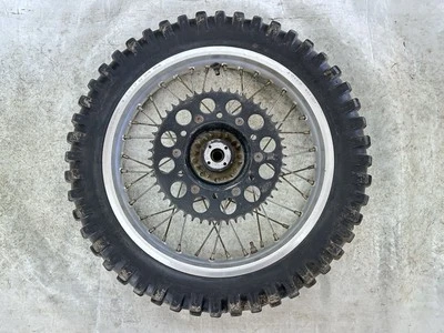 Б/У ОРИГИНАЛЬНЫЙ ПРОИЗВОДИТЕЛЬ 1985 85 HONDA XR250R XR 250 ЗАДНИЙ ОБОД КОЛЕСА И СТУПИЦА В СБОРЕ 2,15 X 17 - Изображение 1 из 4