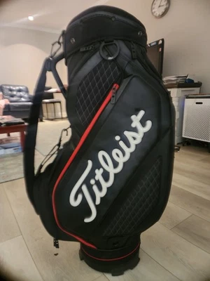 Titleist Mid Size 高尔夫球包黑色/红色 — 第 1/2 张图片