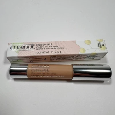 Clinique Chubby Stick Shadow Tint For Eyes Shade 01 Bountiful Beige Full Size - Image 1 of 3
