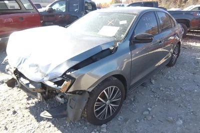 Volkswagen Jetta 2018 transmisión automática OEM 70 k millas - LKQ439556894 Foto 1 de 4