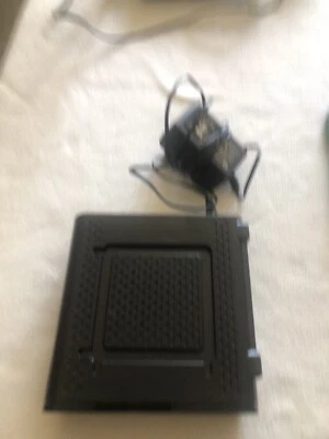 Motorola SURFboard Extreme Cable Modem SB6121 Docsis  - Image 1 of 3