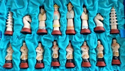 Как новое состояние товара Начало 20-го века Китайская шахматная доска, никогда не использовалась, с оригинальной коробкой. - Изображение 1 из 4