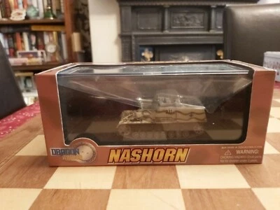 Dragon Armor 60061 1:72 Nashorn Tank  Sd.Kfz.164 s.H.Pz.Jg.Abt.560 Germany 1943 - Image 1 of 4