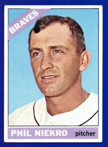 PHIL NIEKRO BRAVES 1966 TOPPS #28 EXCELENTE SIN PLIEGUES - Imagen 1 de 2