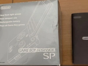 Nintendo GAMEBOY Advance SP Platinum Silver GBA Console Set Retro Vintage - Picture 1 of 5