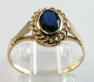 DAINTY 9k 9CT GOLD BLUE SAPPHIRE SOLITAIRE ART DECO INS RING FREE RESIZE - Picture 1 of 6