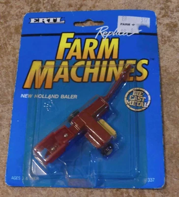 1/64 1992 ertl new holland square baler in the package new - Image 1 of 4