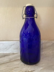 1965 Thatcher's Dairy Absolutely Pure Milk Bottle CobaltGlass Italy Embossed Cow - Picture 1 of 9