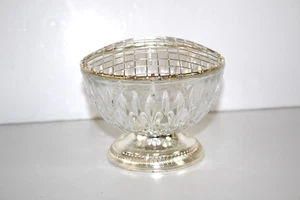 Jarrón de cristal vintage pequeño rosetón y malla - Imagen 1 de 11