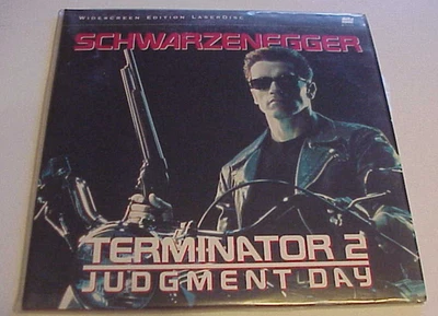 TERMINATOR 2 JUDGMENT DAY SCHWARZENEGGER WIDESCREEN EDITION LASER DISC - Image 1 of 4