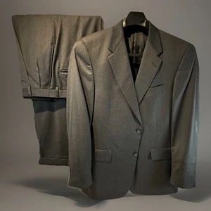 Tuta Hart Schaffner Marx Gold Trumpeter uomo 43R pantalone 36 x 30 grigio scuro - Foto 1 di 20