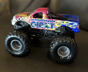 2006 VIRGINIA GIANT Hot Wheels Monster Jam Truck with metal undercarriage - Picture 1 of 6
