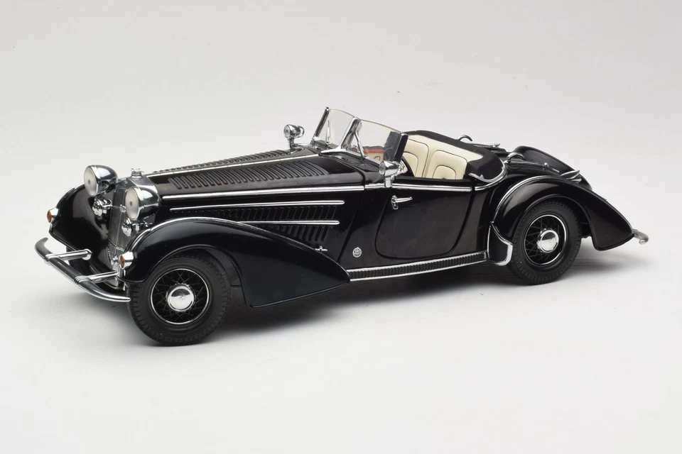 2401 Horch 855 Roadster Black Sun Star 1/18 - Image 1 of 4