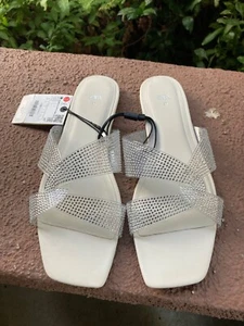 Zara Flat Sandals US 6.5 New - Picture 1 of 3