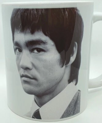 MUGMENTUM Bruce Lee MUG "Be Like Water" Inspirational Quote World's Greatest Martial Art