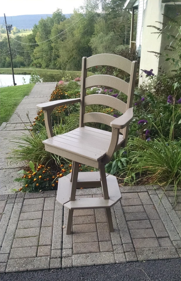 Silla de Bar Giratoria con Escalera con Brazos - Varios Colores - Amish Hecha en EE. UU. Foto 1 de 1