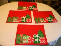 4 New St Nicholas Square Christmas Moose Placemats Through the Woods