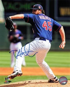 Phil Hughes Twins Signed Auto 8x10 *4414 - Picture 1 of 1