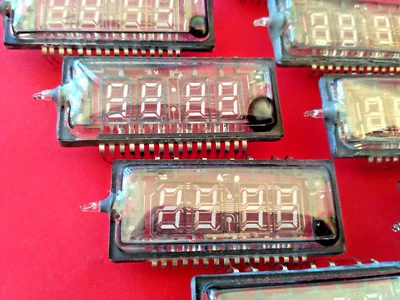 IVL2-7/5 ИВЛ2-7/5 VFD reloj pantalla tubo soviético urss NUEVO RARO NOS en caja 100 un. Foto 1 de 4