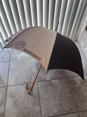 Colección privada - Paraguas Volkswagen Motorsport vintage años 70 100 % algodón Foto 1 de 4