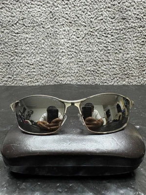 Gafas de sol Panama Jack para hombre polarizadas negras con espejo marco plateado 14524SP J040 Foto 1 de 4