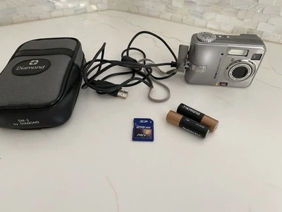 Kodak EasyShare C315 5.0MP Digital Camera - Silver Tested Works with accessories - Image 1 of 4