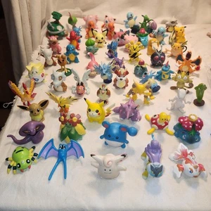 De colección 64 TOMY, Nintendo Y Pokémon 1999 Hasta Ahora 47 TOMY 2 PULGADAS DE ALTO Ver Des.  - Imagen 1 de 16