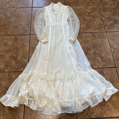 Vestido De Colección Gunne Sax Encaje Floral Boda Hippie Pradera Encaje Transparente Años 70 Talla 5 Foto 1 de 4