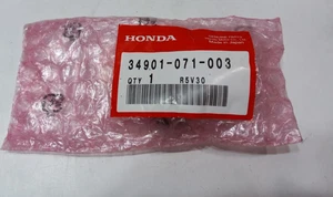 Honda 34901-071-003 BULB (12V25/25W) Genuine OEM Japan - Picture 1 of 2